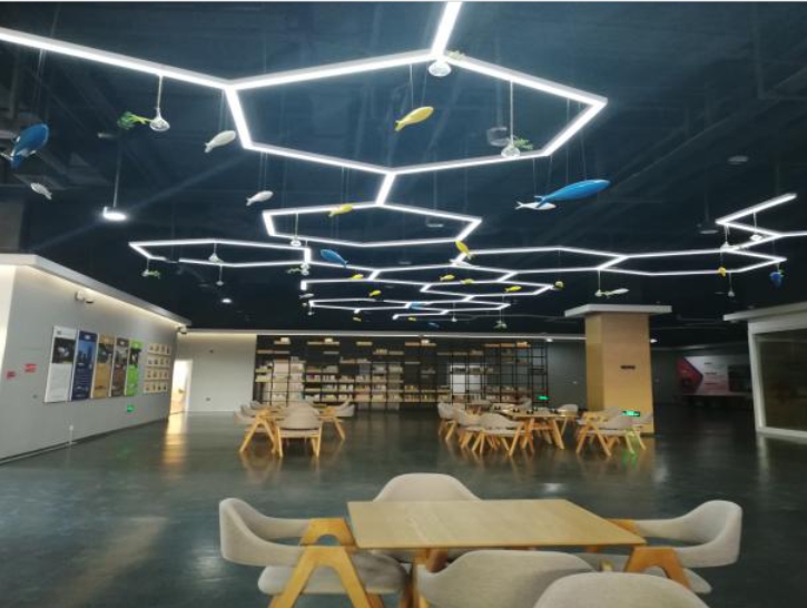 ϷаӅ^@365̖AƄ@11÷܇ѺrֵuĿ